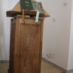Аналой клиросный дубовый с расширенной пирамидой