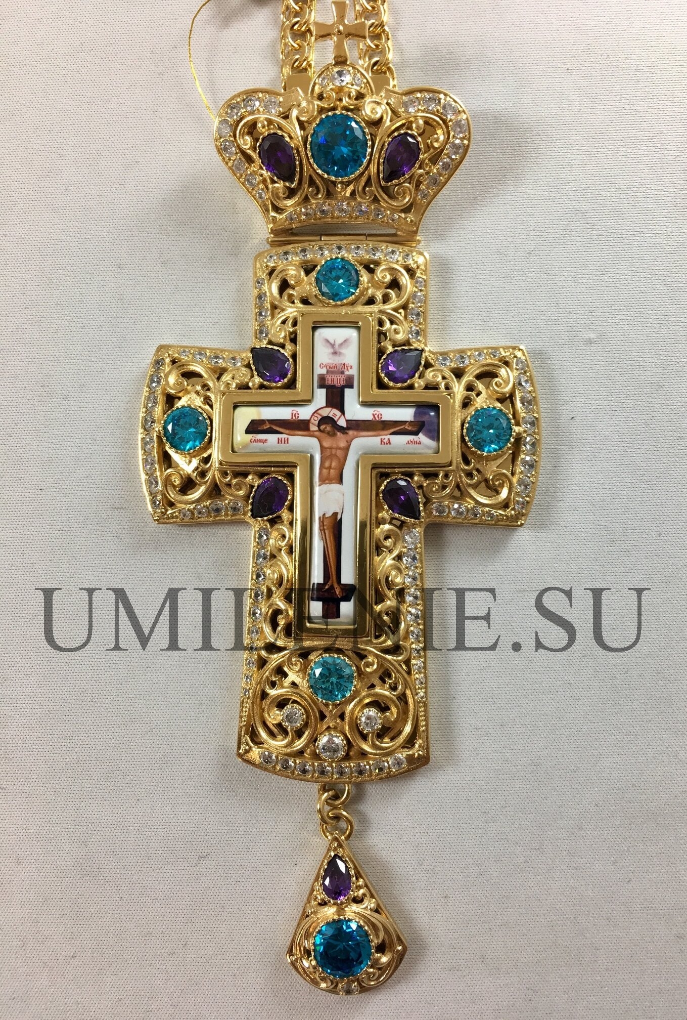Vrg5oQshI6oB5XKn9LuEPJzZX187vTvCGdVxWnEV7YKzNejUE_NQuiBhDhfHmkKfA88vmsMR-DD6WeczGI7Zo0h2 Крест наперсный латунный в позолоте с цепью (h 175 мм.) — изображение 1